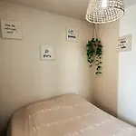 Lägenhet Au Bord De La Du Grazel *